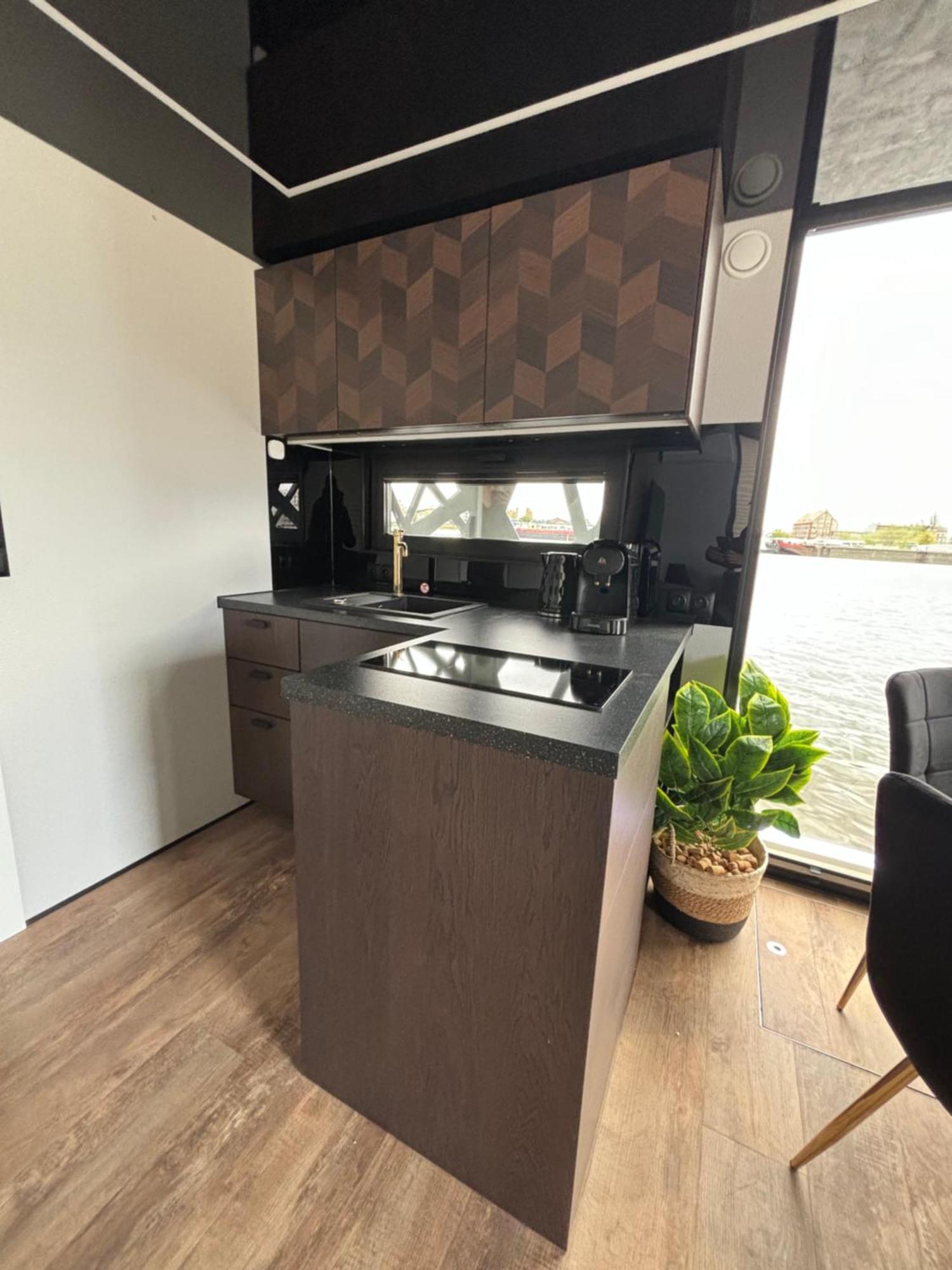Houseboat Energyapart Stettin