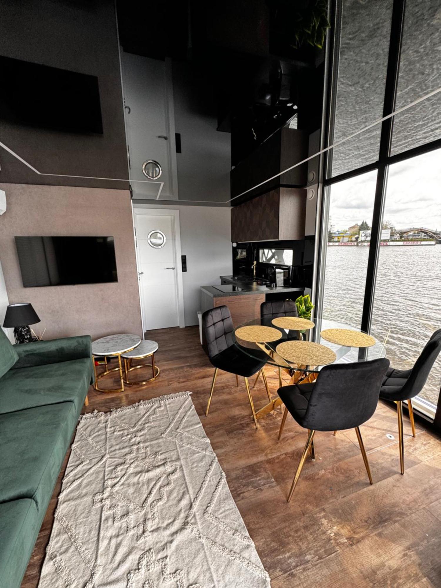 Houseboat Energyapart Stettin