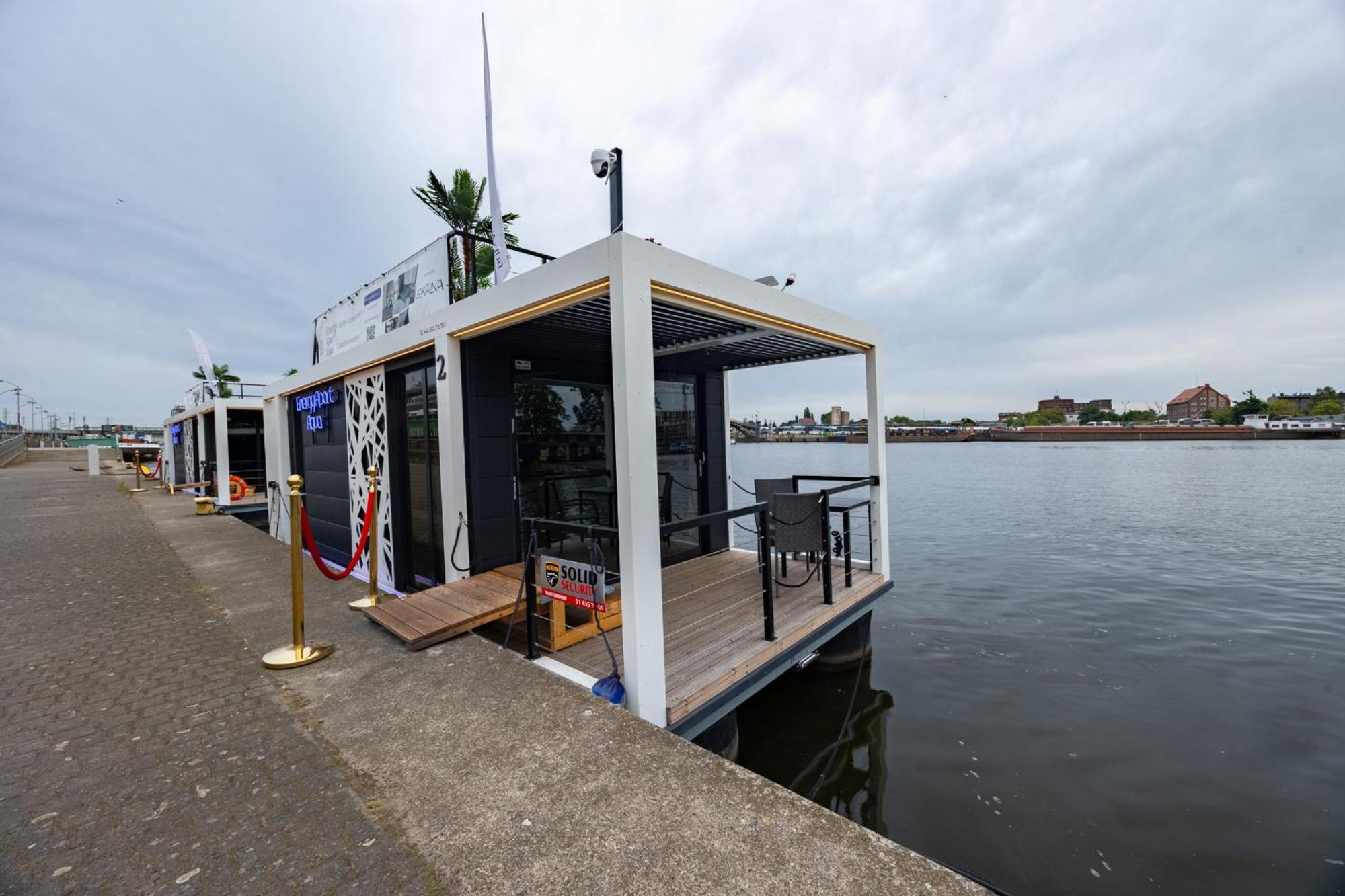 Houseboat Energyapart * Stettin