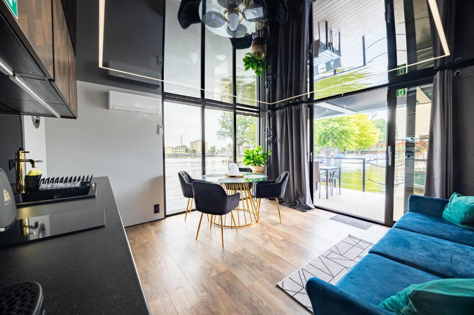 Houseboat Energyapart * Stettin